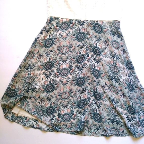 Maurices White Crochet Floral Print Summer Dress - Picture 6 of 8